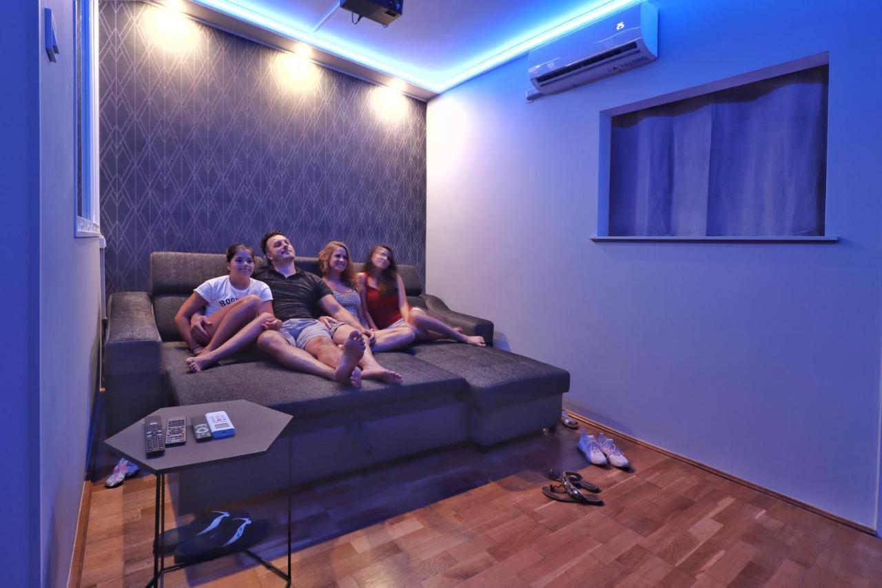 Cinemapartman Eger Exteriér fotografie